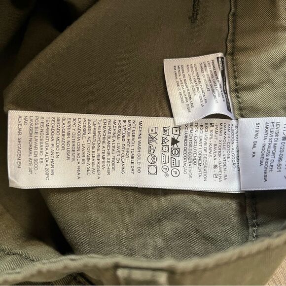 Levi's '94 Cargo Twill Mini Skirt- Size 33 - Picture 7 of 7